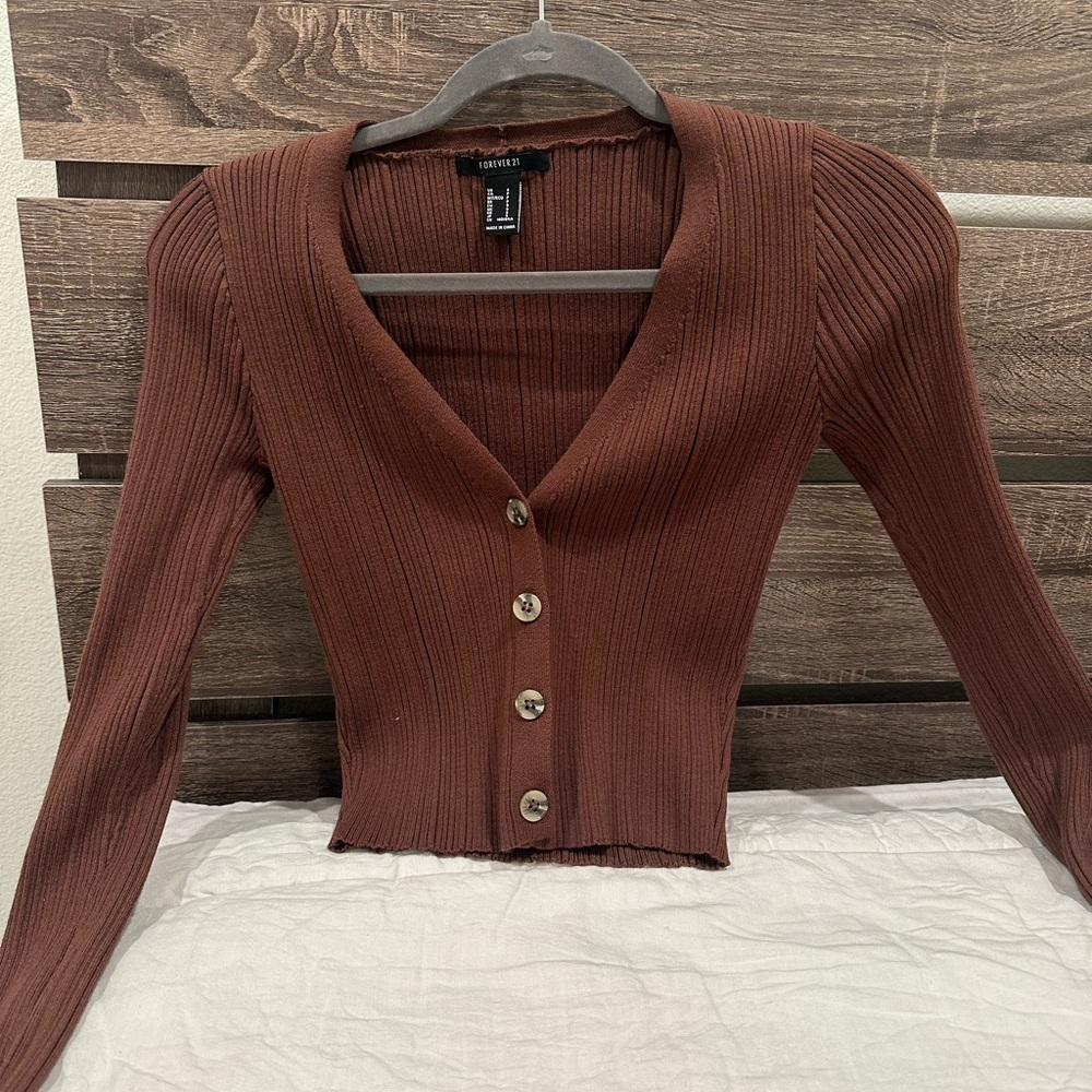 Ribbed Cropped Cardigan Sweater